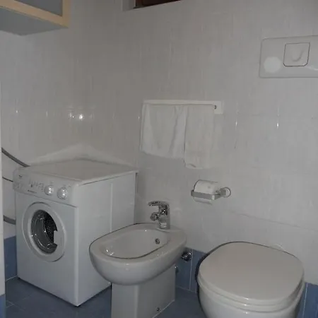 Al Borghetto Appartement Lierna Buitenkant foto